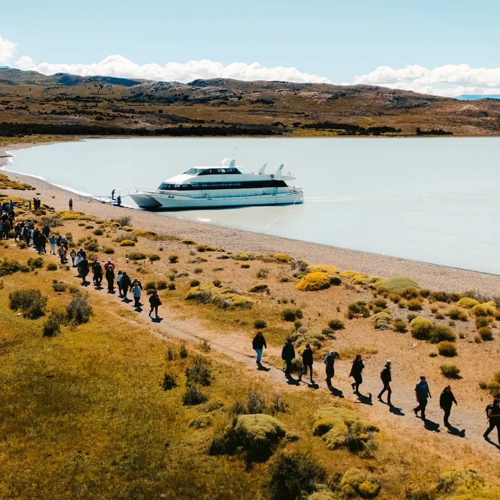 Excursión El Chaltén desde El Calafate: Viedma y Fitz Roy en un día