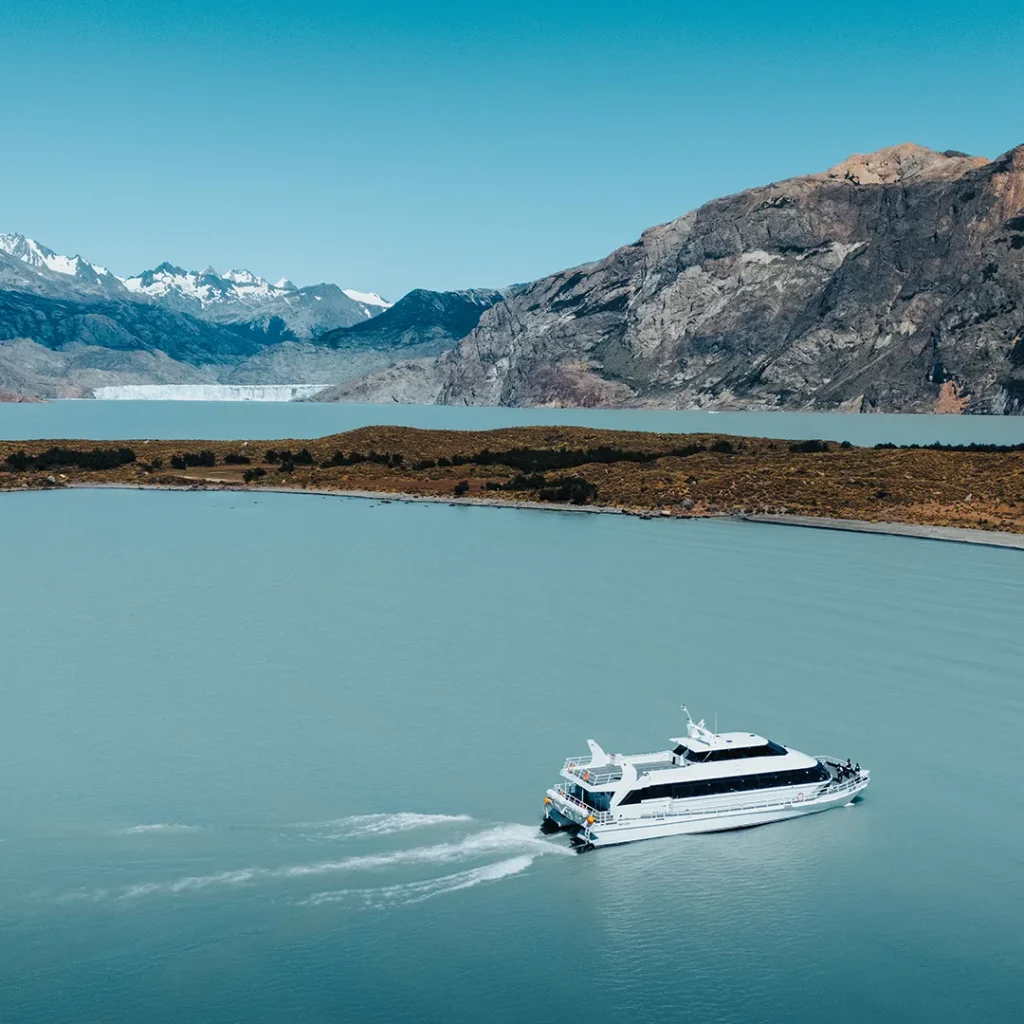 Lago Viedma: el gran lago turquesa al pie de El Chaltén